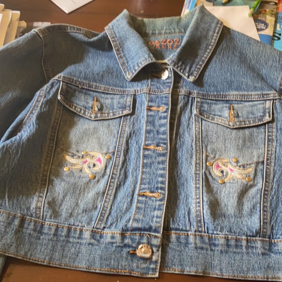 Jean jacket - Picture 3 of 7